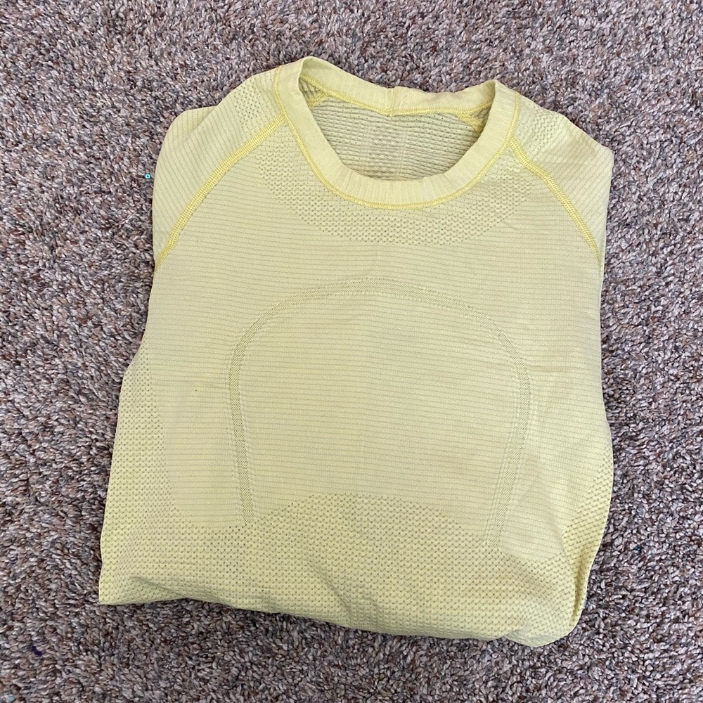 Lululemon Swiftly Tech Long Sleeve